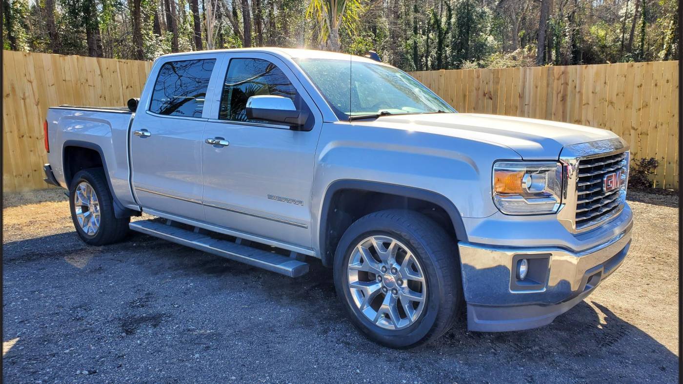 2015 GMC Sierra 1500 SLT — Pickup Truck — 50,514 mi — Columbia, SC