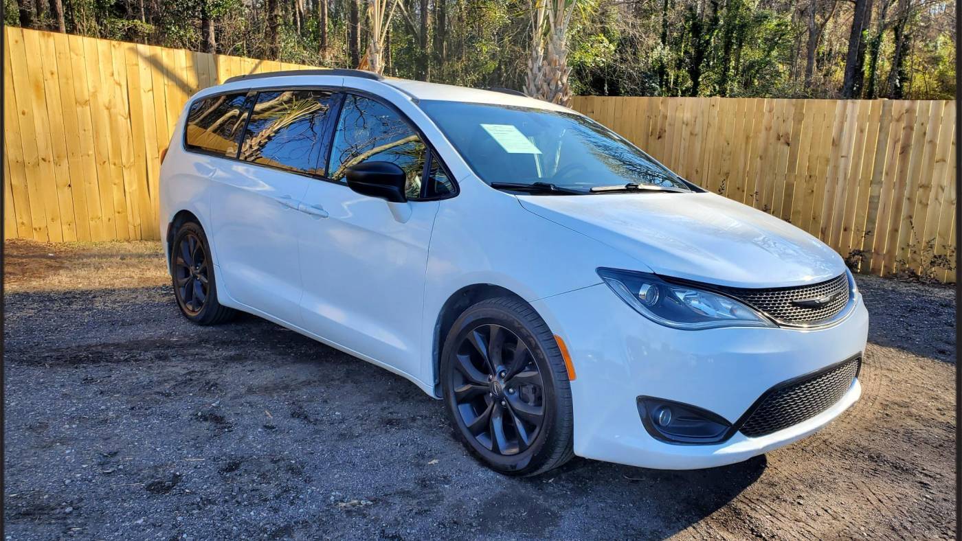 2018 Chrysler Pacifica Touring L Plus — Minivan — 66,454 mi — Columbia, SC