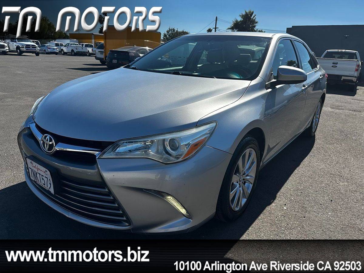 2015 Toyota Camry XLE — Sedan — 125,285 mi — Riverside, CA