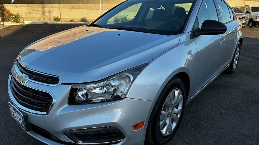 2016 Chevrolet Cruze Limited LS — Sedan — 91,975 mi — Riverside, CA
