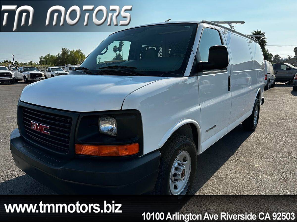 2005 GMC Savana Cargo Van Base — Cargo Van — 107,517 mi — Riverside, CA