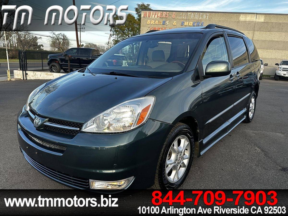 2005 Toyota Sienna XLE — Minivan — 152,125 mi — Riverside, CA