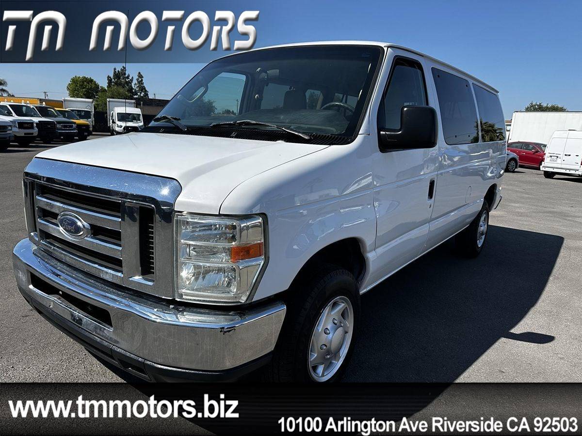 2011 Ford Econoline Wagon E-350 Super Duty XLT — Passenger Van — 159,268 mi — Riverside, CA