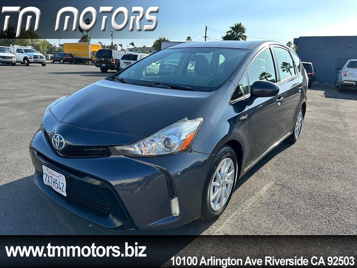 2017 Toyota Prius v Three — Wagon — 125,773 mi — Riverside, CA
