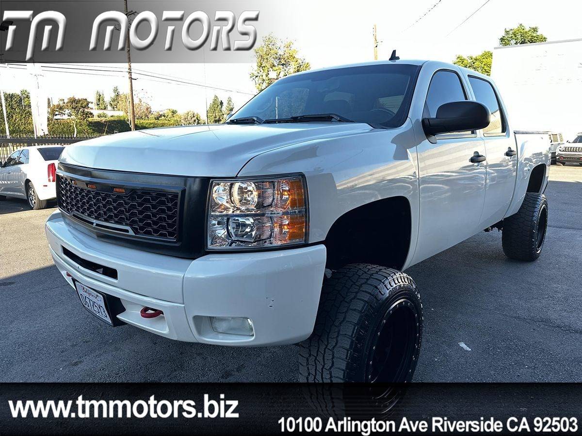 2013 Chevrolet Silverado 1500 LT — Pickup Truck — 120,552 mi — Riverside, CA