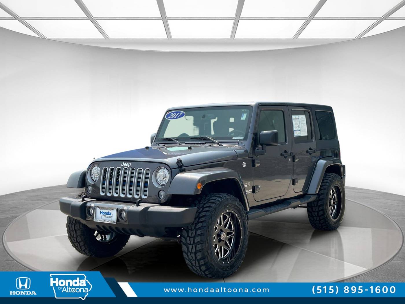 2017 Jeep Wrangler Sahara — SUV — 53,208 mi — Altoona, IA