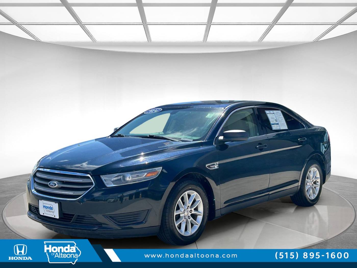 2014 Ford Taurus SE — Sedan — 146,079 mi — Altoona, IA