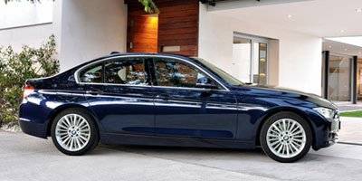 2013 BMW 3 Series 320i — Sedan — 133,536 mi — Altoona, IA