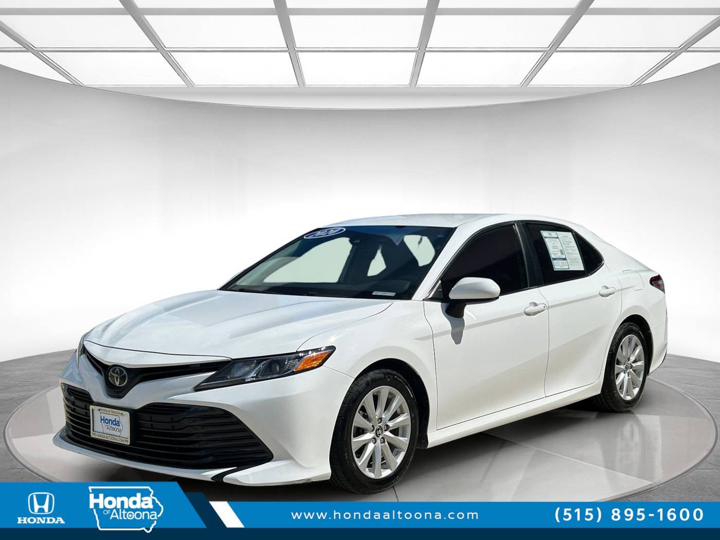 2020 Toyota Camry LE — Sedan — 90,244 mi — Altoona, IA