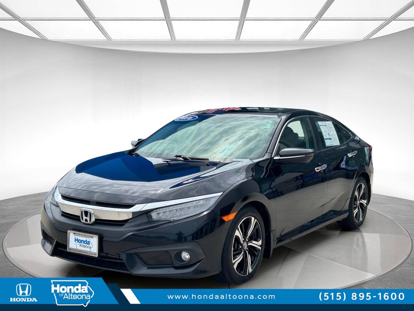 2016 Honda Civic Touring — Sedan — 118,116 mi — Altoona, IA