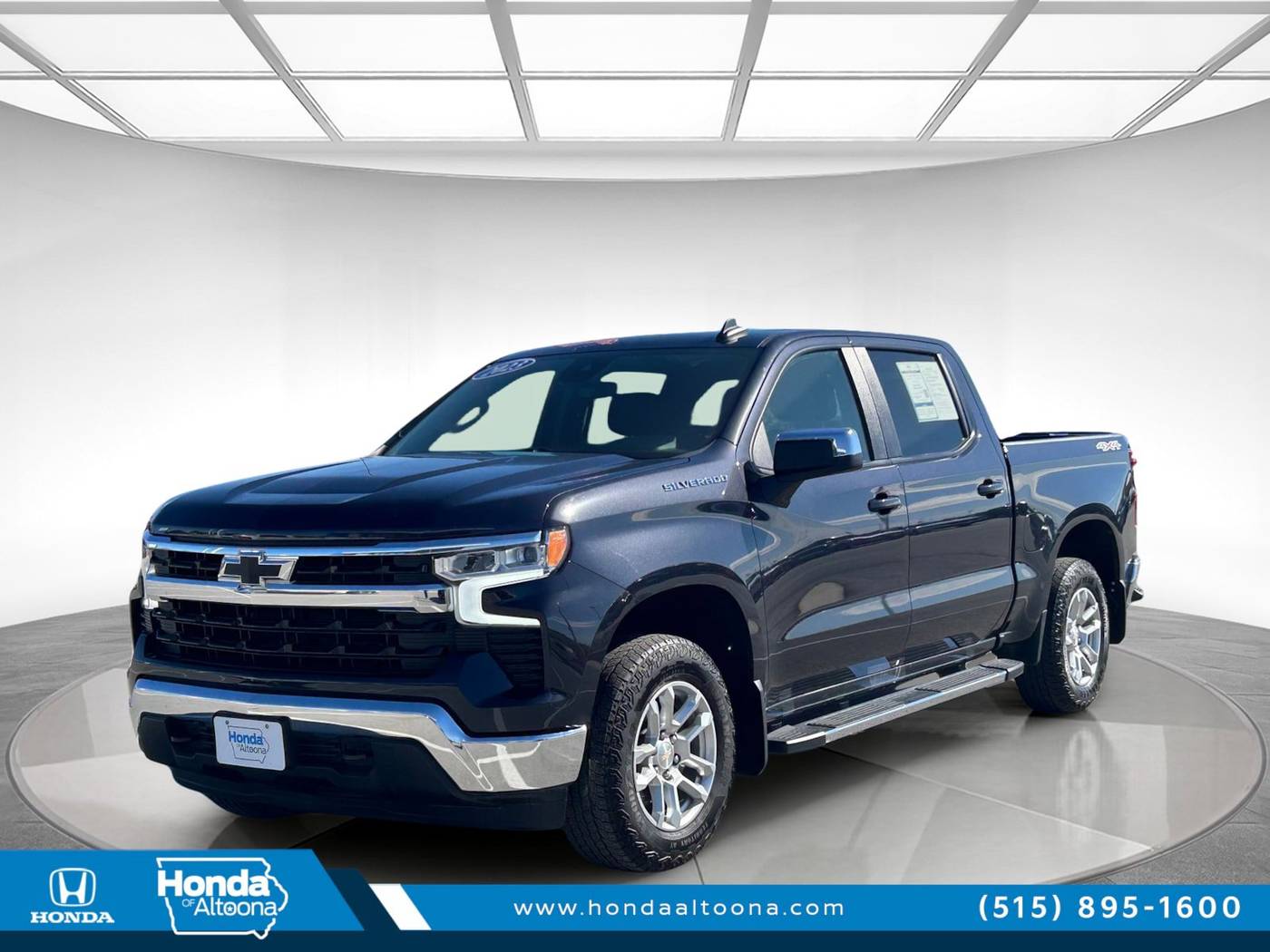 2023 Chevrolet Silverado 1500 LT — Pickup Truck — 28,923 mi — Altoona, IA