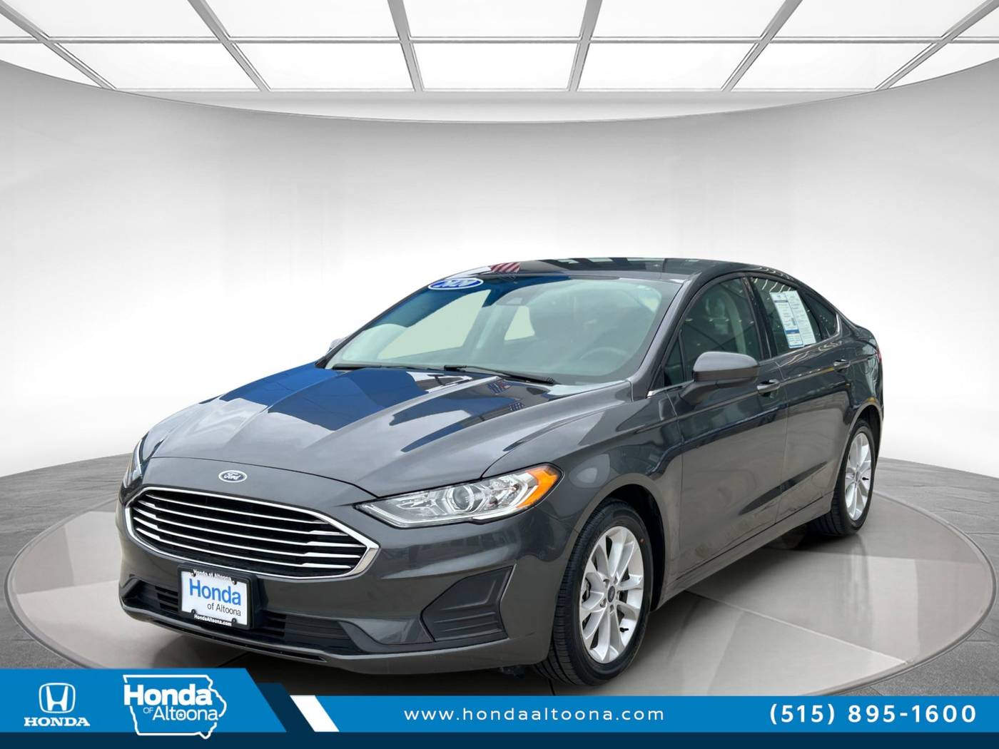 2020 Ford Fusion Hybrid SE — Sedan — 33,099 mi — Altoona, IA