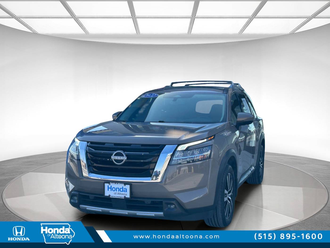 2023 Nissan Pathfinder Platinum — SUV — 34,843 mi — Altoona, IA