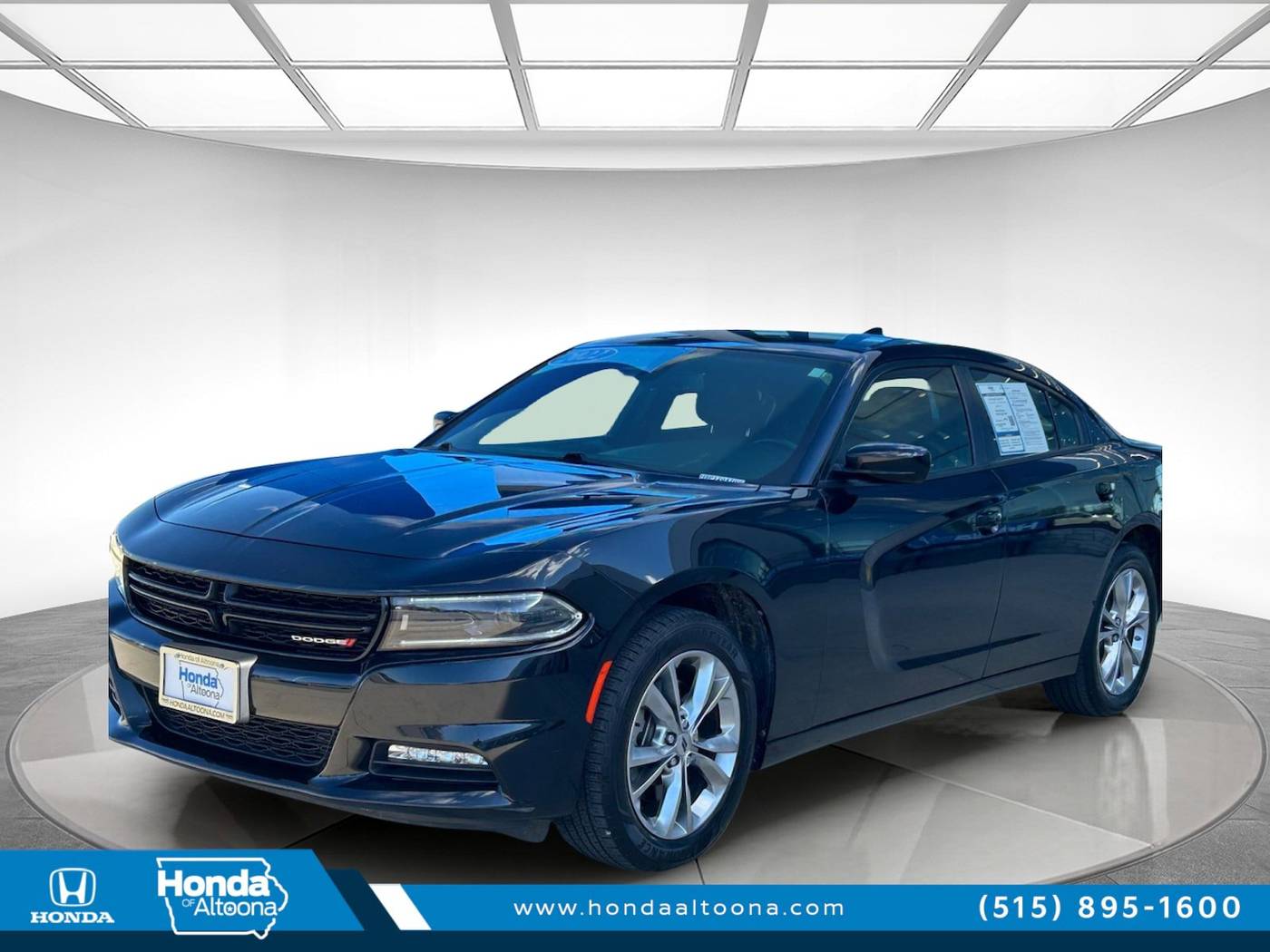 2022 Dodge Charger SXT — Sedan — 37,089 mi — Altoona, IA