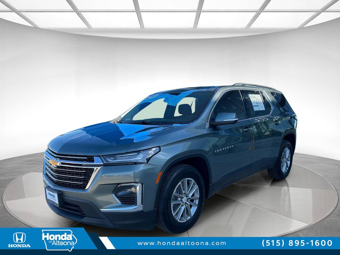2023 Chevrolet Traverse LT Cloth — SUV — 86,400 mi — Altoona, IA