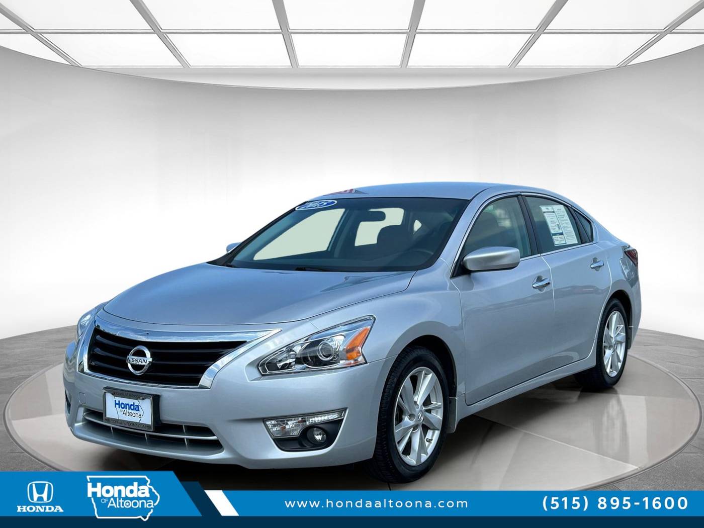2015 Nissan Altima 2.5 SV — Sedan — 58,395 mi — Altoona, IA