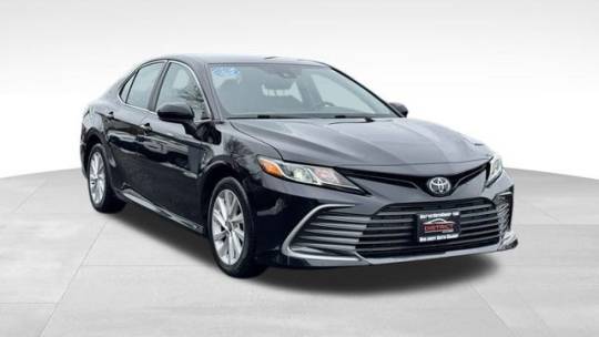 2022 Toyota Camry LE — Sedan — 55,214 mi — Temple Hills, MD