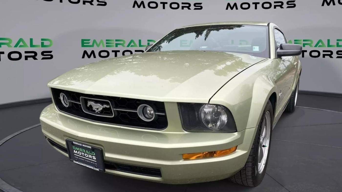 2006 Ford Mustang Premium — Coupe — 92,573 mi — Ferndale, WA