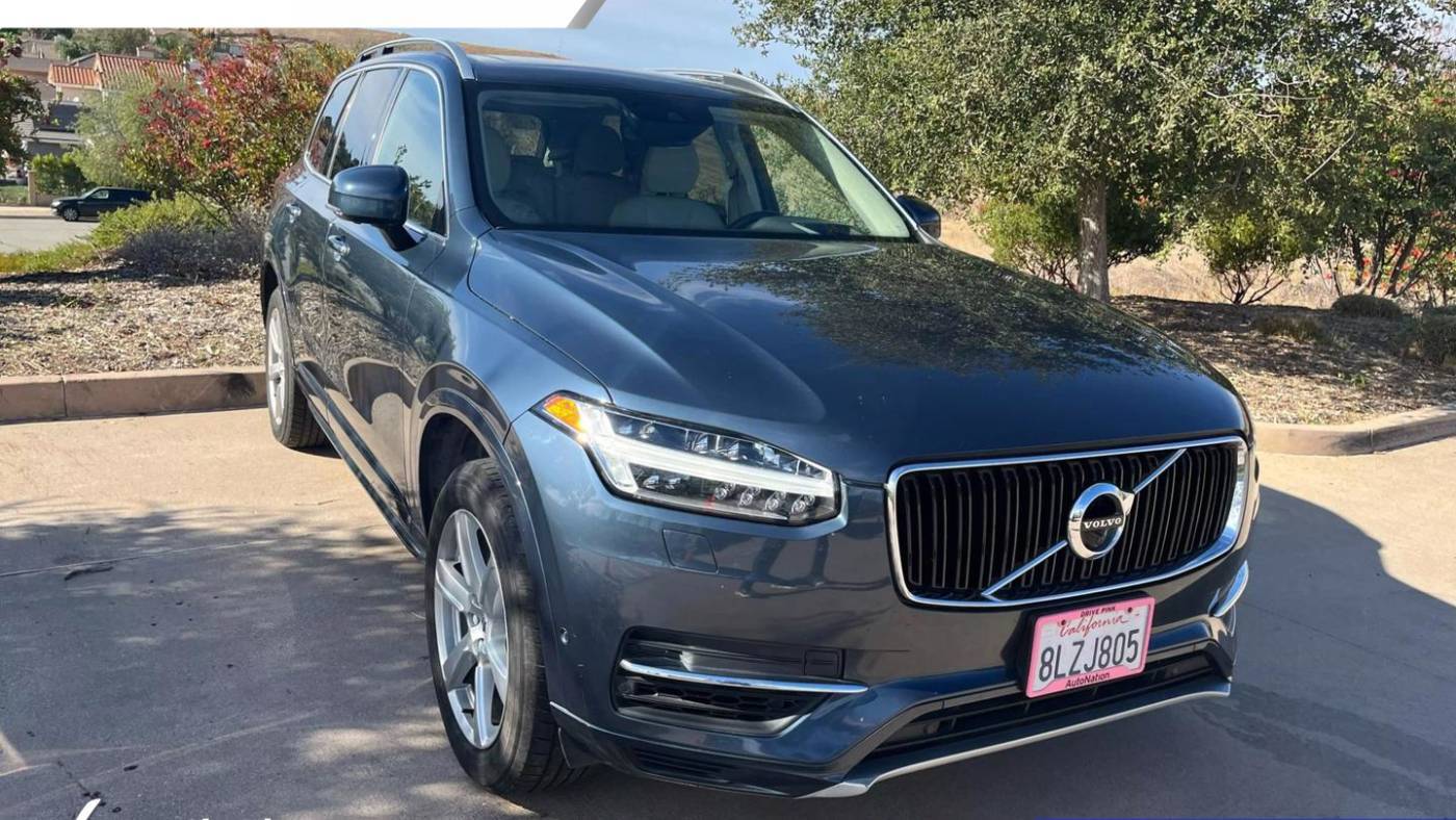 2019 Volvo XC90 Momentum — SUV — 102,194 mi — Van Nuys, CA