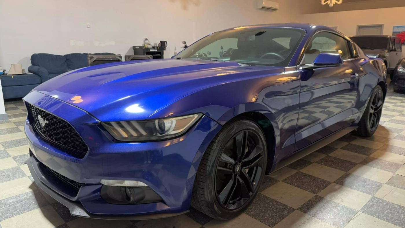 2015 Ford Mustang EcoBoost Premium — Coupe — 135,379 mi — Stafford, VA