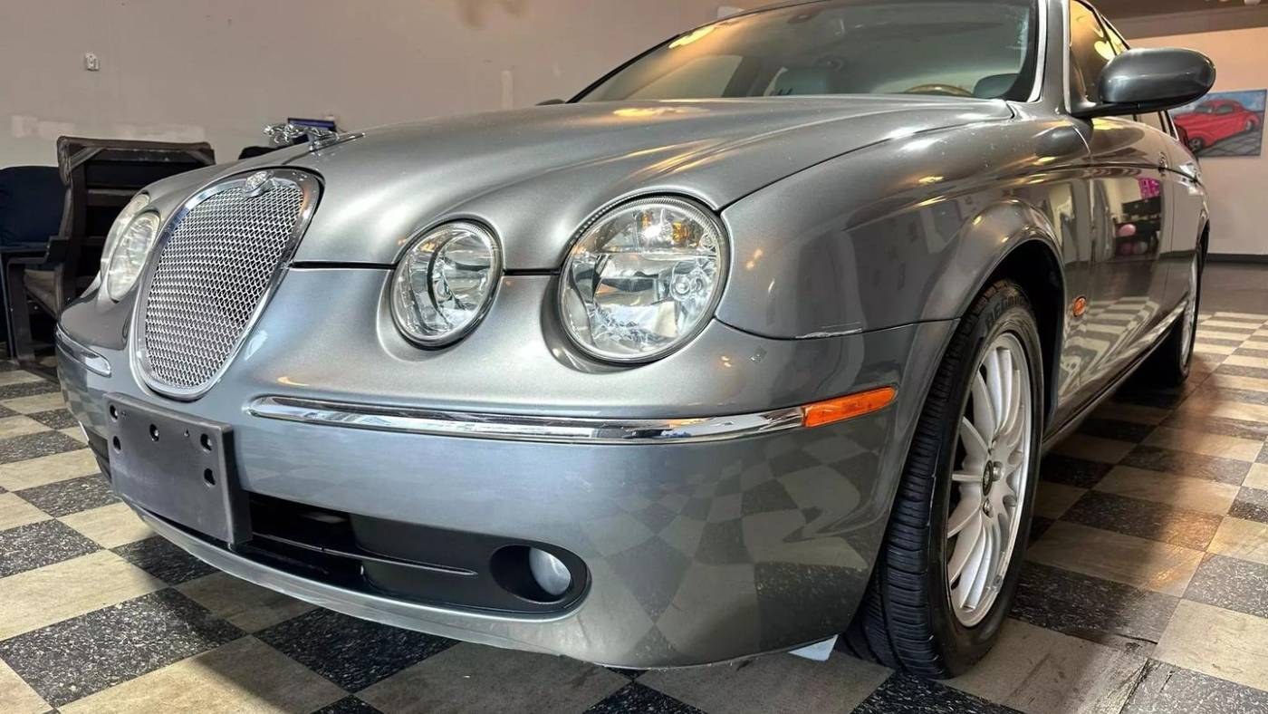 2006 Jaguar S-TYPE V6 — Sedan — 114,595 mi — Stafford, VA