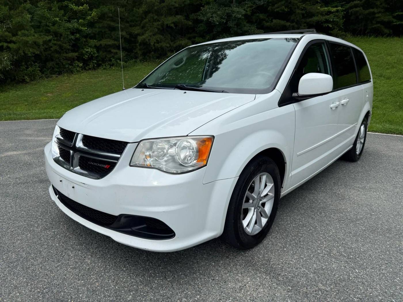 2014 Dodge Grand Caravan SXT — Minivan — 133,176 mi — Stafford, VA