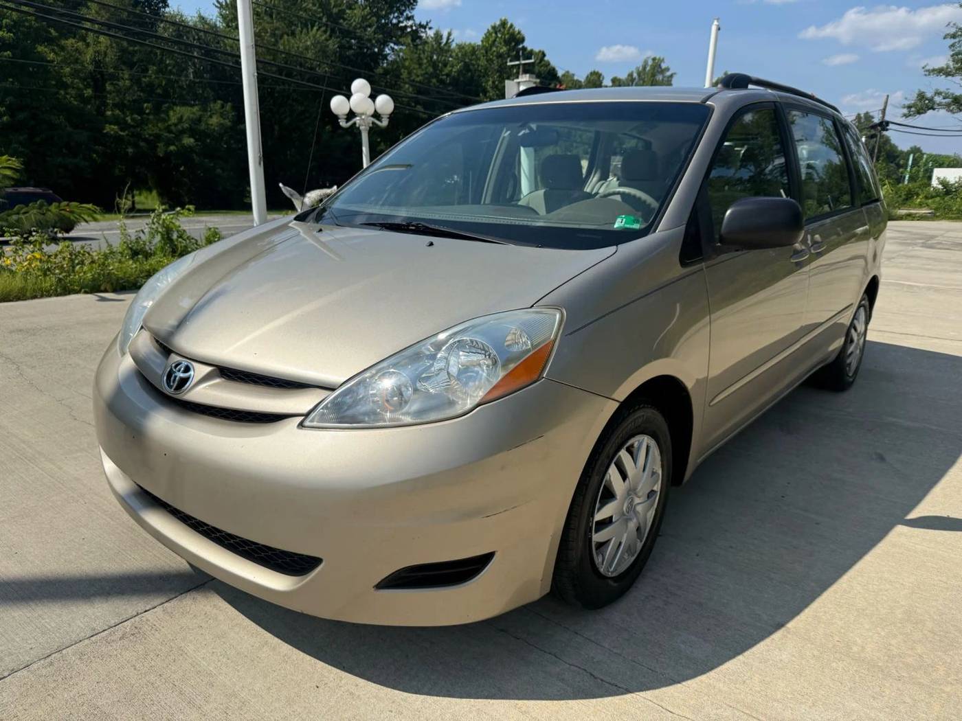 2008 Toyota Sienna LE — Minivan — 137,415 mi — Stafford, VA