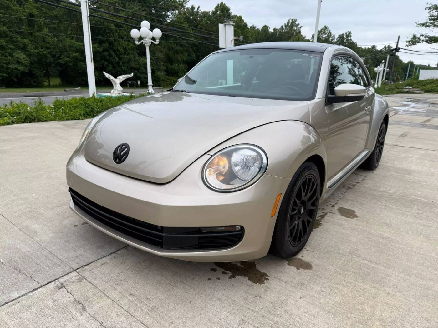 2015 Volkswagen Beetle 1.8T — Hatchback — 112,748 mi — Stafford, VA
