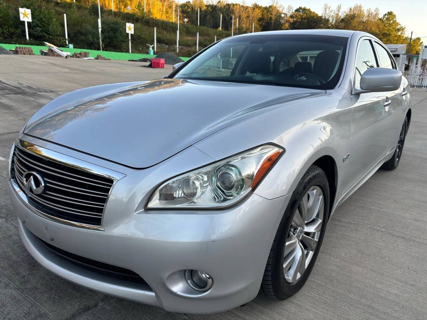 2013 INFINITI M M35H — Sedan — 93,060 mi — Stafford, VA