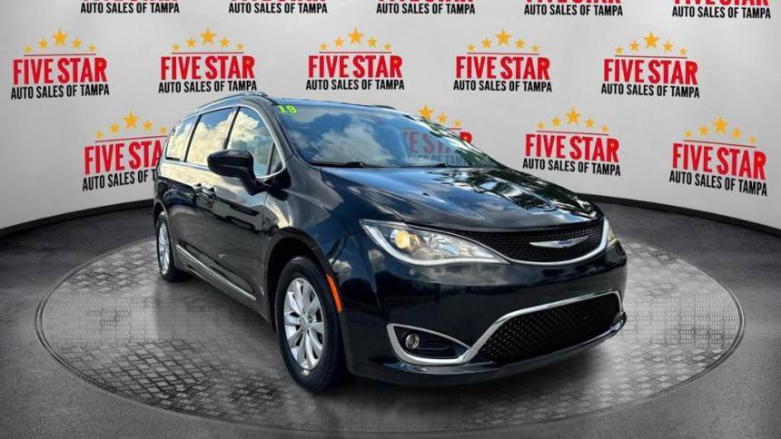 2019 Chrysler Pacifica Touring L — Minivan — 71,779 mi — Tampa, FL