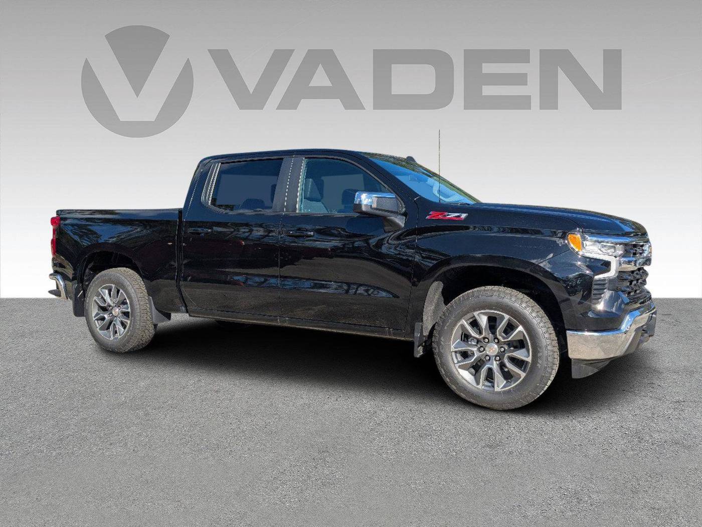 2025 Chevrolet Silverado 1500 LT — Pickup Truck — 129 mi — Pooler, GA