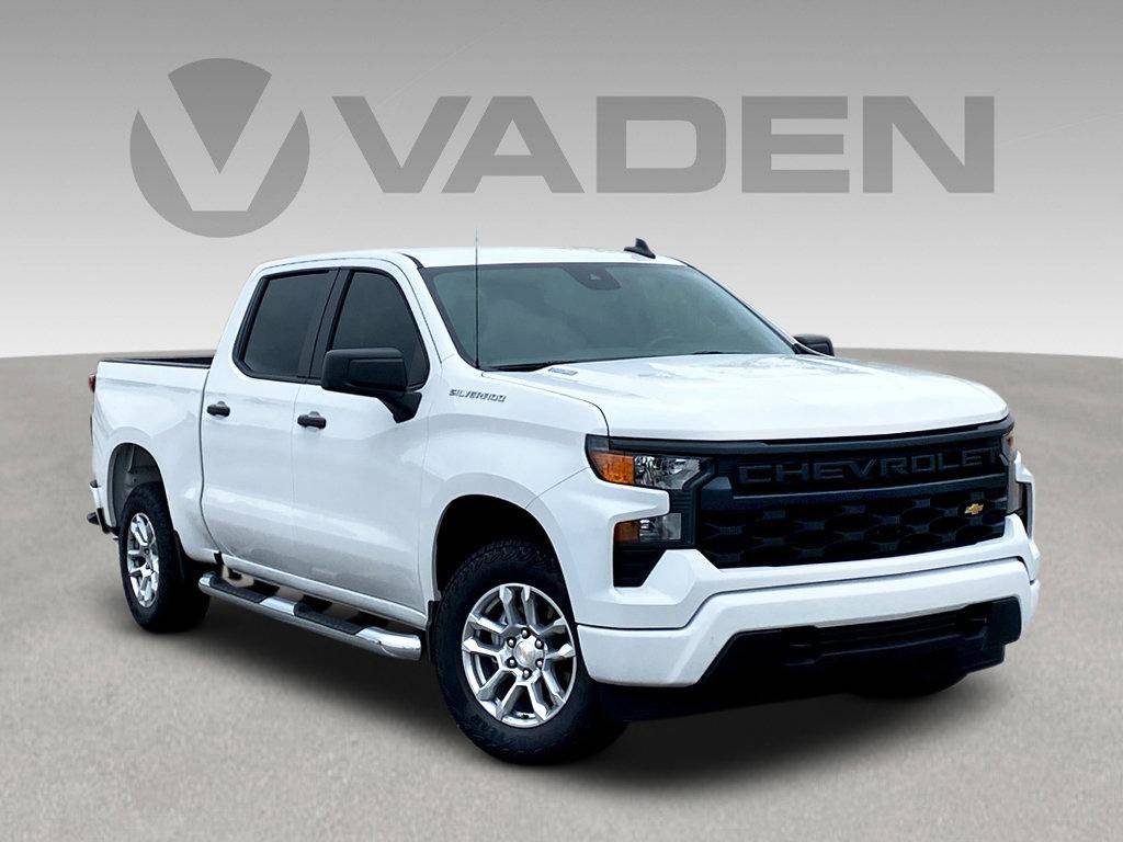 2025 Chevrolet Silverado 1500 Custom — Pickup Truck — 3,500 mi — Pooler, GA