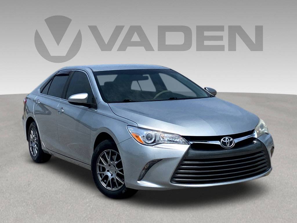 2016 Toyota Camry SE — Sedan — 123,090 mi — Pooler, GA