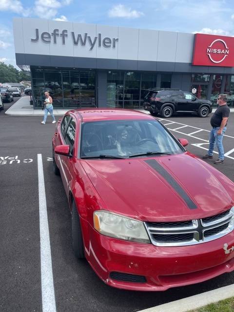 2013 Dodge Avenger SXT — Sedan — 196,034 mi — Cincinnati, OH