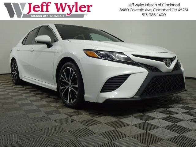 2019 Toyota Camry L — Sedan — 117,301 mi — Cincinnati, OH