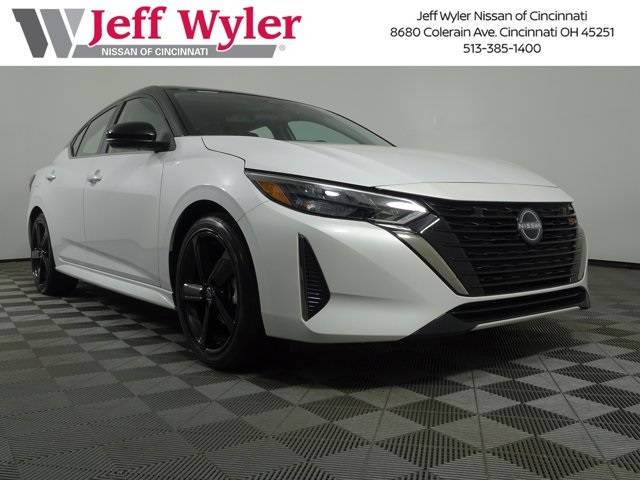 2025 Nissan Sentra SR — Sedan — 1,751 mi — Cincinnati, OH
