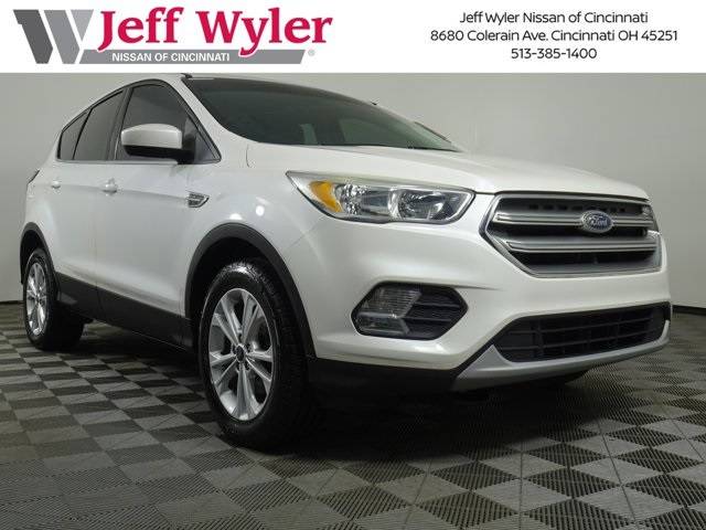 2017 Ford Escape SE — SUV — 124,878 mi — Cincinnati, OH