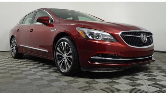 2017 Buick LaCrosse Essence — Sedan — 82,351 mi — Cincinnati, OH