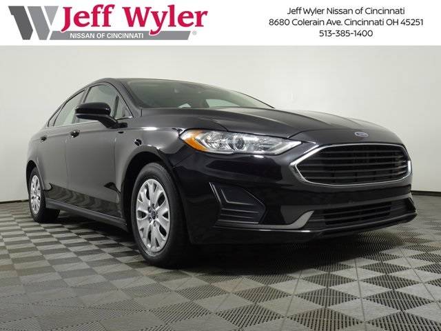 2020 Ford Fusion S — Sedan — 40,735 mi — Cincinnati, OH