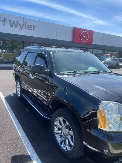 2014 GMC Yukon Denali — SUV — 122,351 mi — Cincinnati, OH