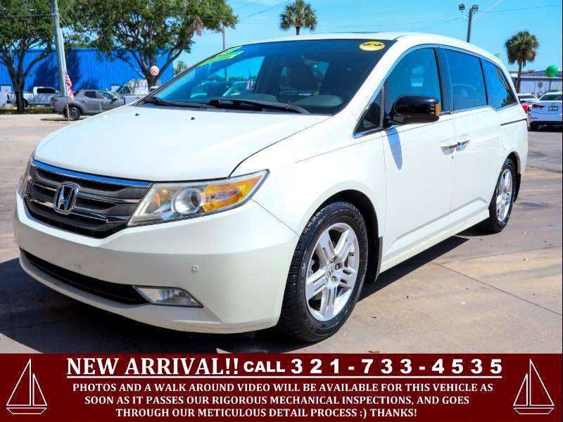 2013 Honda Odyssey Touring — Minivan — 69,588 mi — West Melbourne, FL