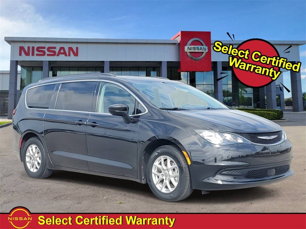 2021 Chrysler Voyager LXI — Minivan — 73,681 mi — Cape Coral, FL