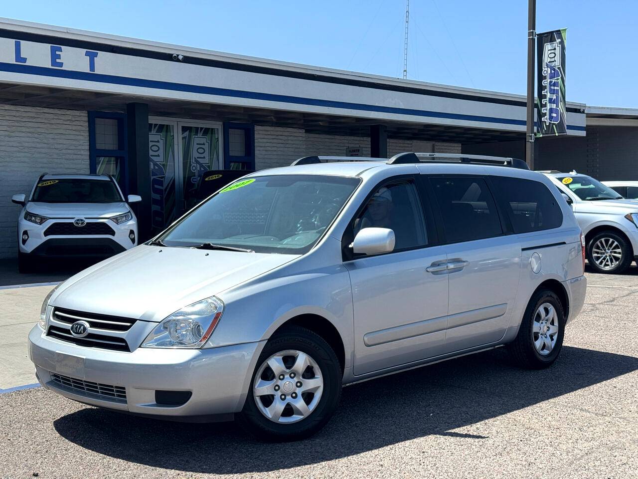 2007 Kia Sedona Base — Minivan — 105,125 mi — Scottsdale, AZ