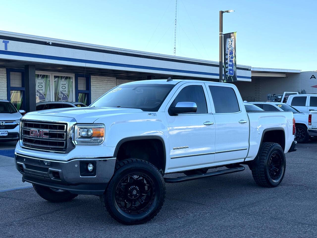 2014 GMC Sierra 1500 SLT — Pickup Truck — 180,194 mi — Scottsdale, AZ