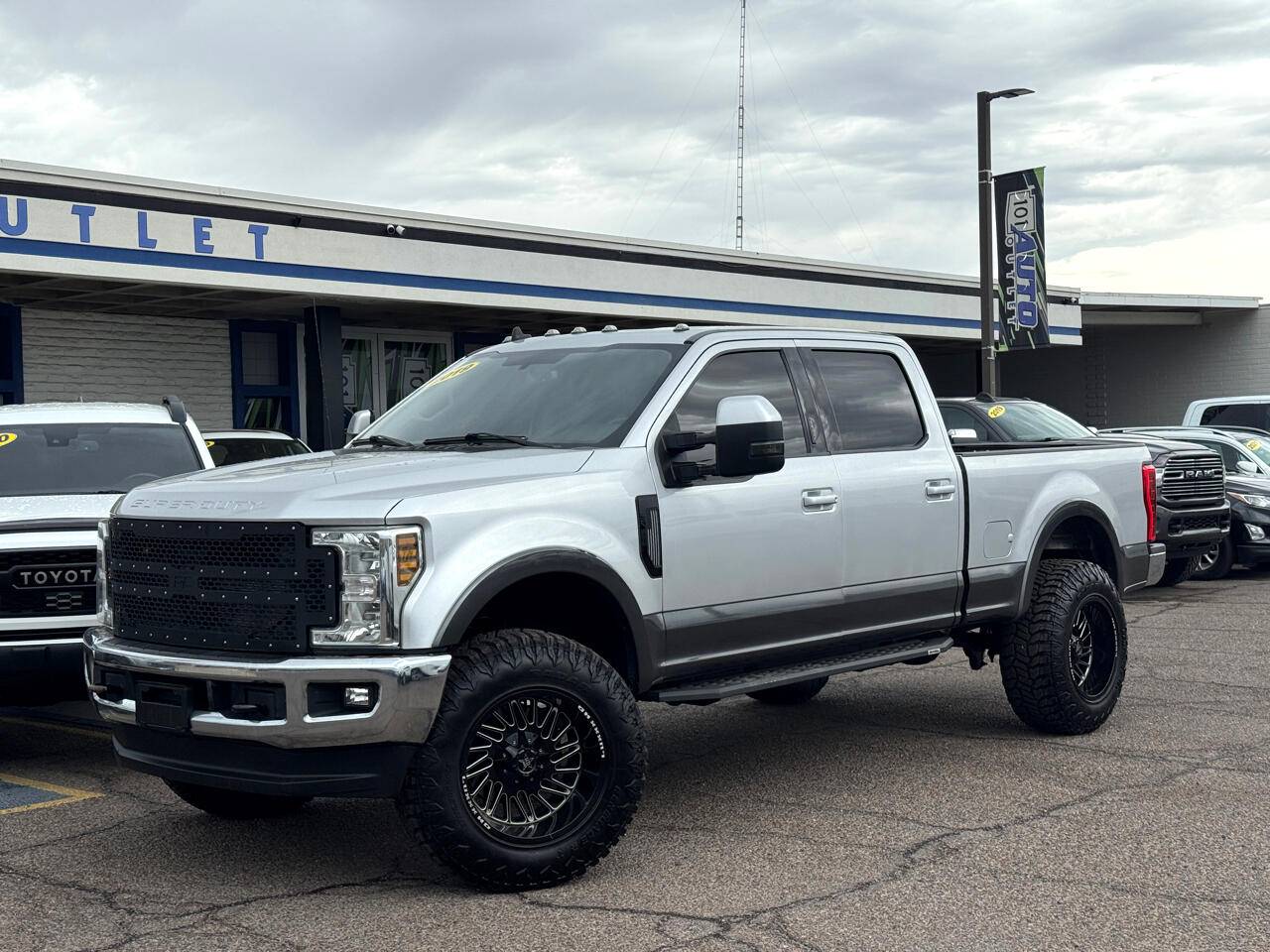2019 Ford Super Duty F-250 Lariat — Pickup Truck — 134,318 mi — Scottsdale, AZ