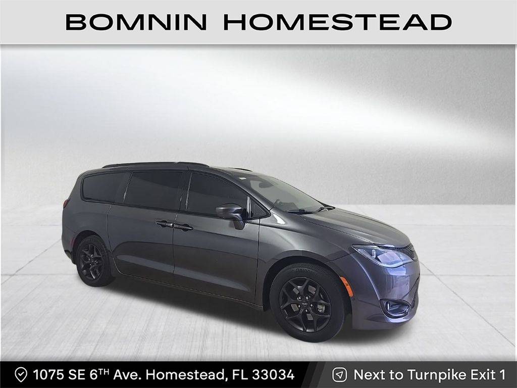 2019 Chrysler Pacifica Touring L — Minivan — 45,842 mi — Homestead, FL