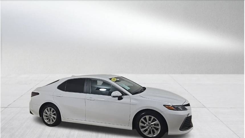 2024 Toyota Camry LE — Sedan — 16,091 mi — Homestead, FL