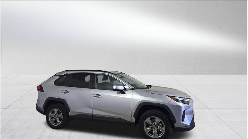 2022 Toyota RAV4 XLE — SUV — 21,920 mi — Homestead, FL