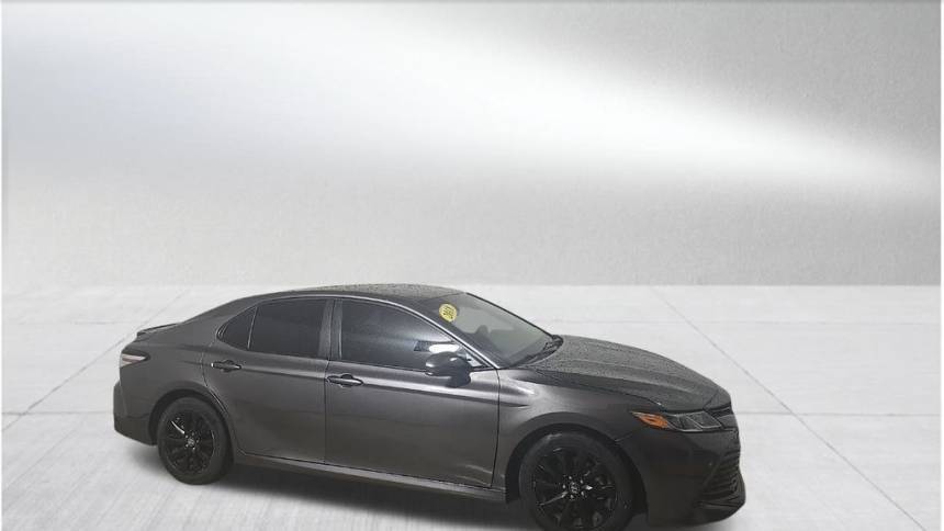 2018 Toyota Camry LE — Sedan — 28,300 mi — Homestead, FL