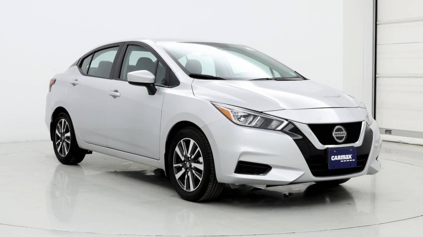 2022 Nissan Versa SV — Sedan — 8,660 mi — Smithtown, NY